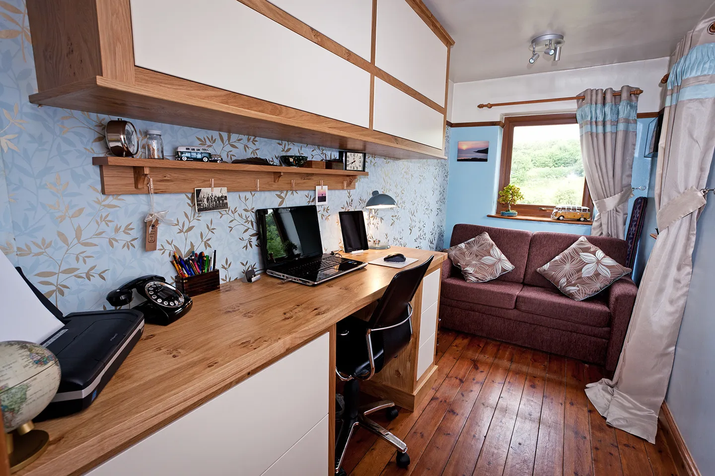 Pippy Oak & Painted Office