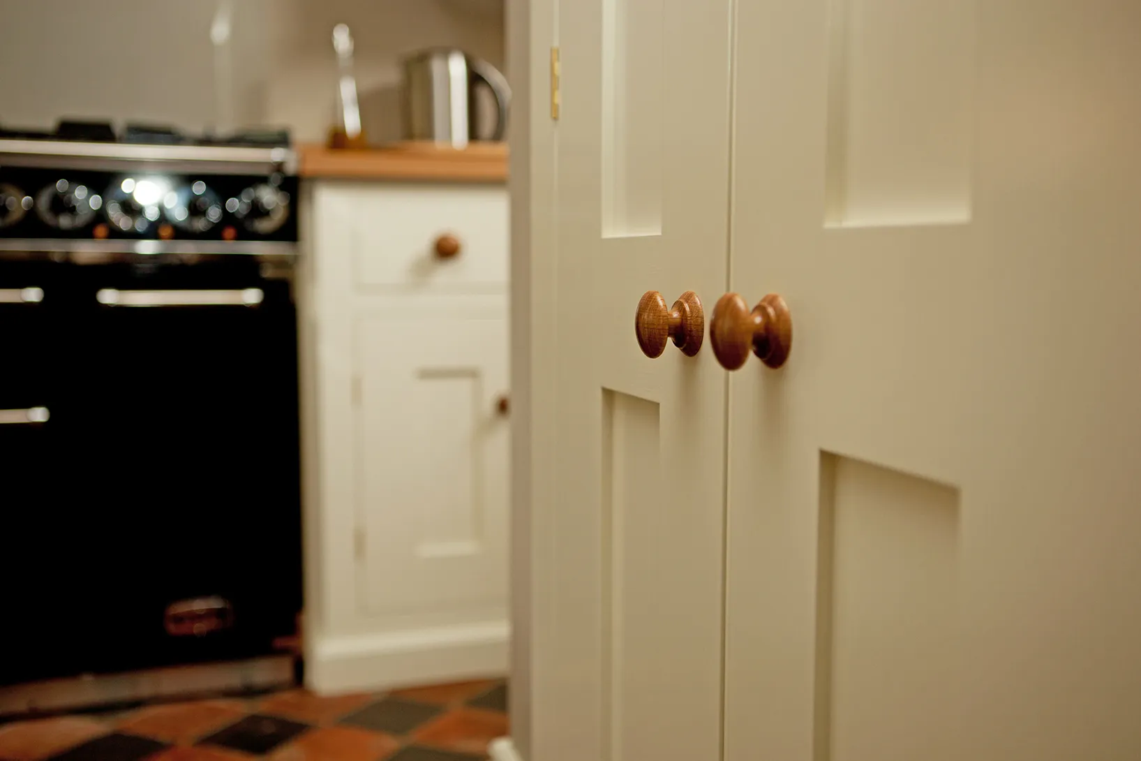 Painted Upright Cupboard – photo 1