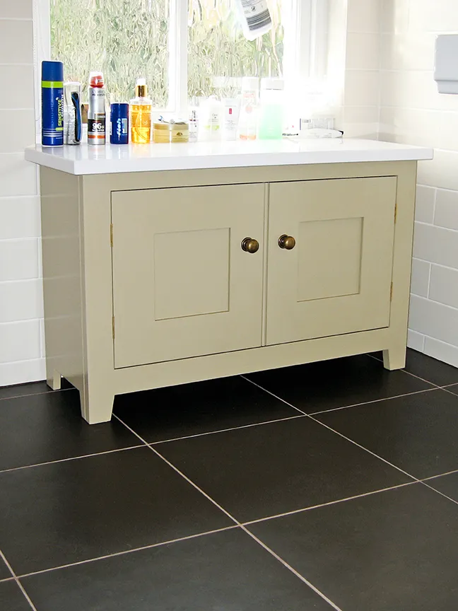 Painted Bathroom Cabinet – photo 3