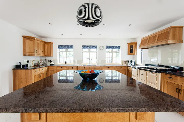 European Oak Kitchen – photo 2