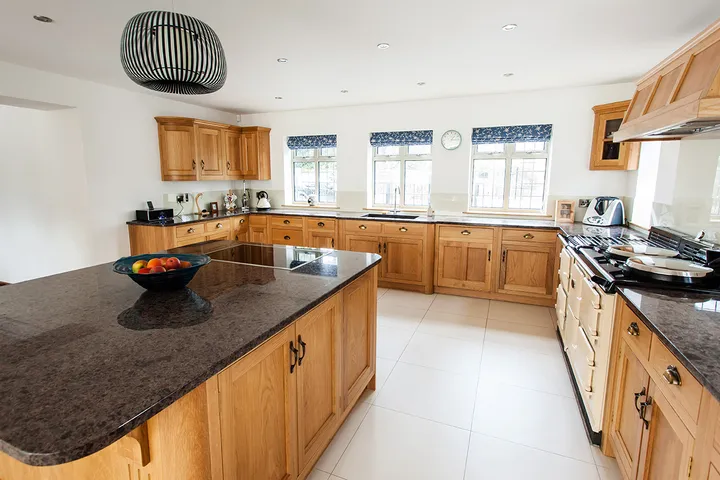 European Oak Kitchen – photo 4