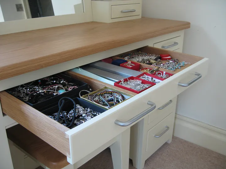 Freestanding Furniture – photo 7