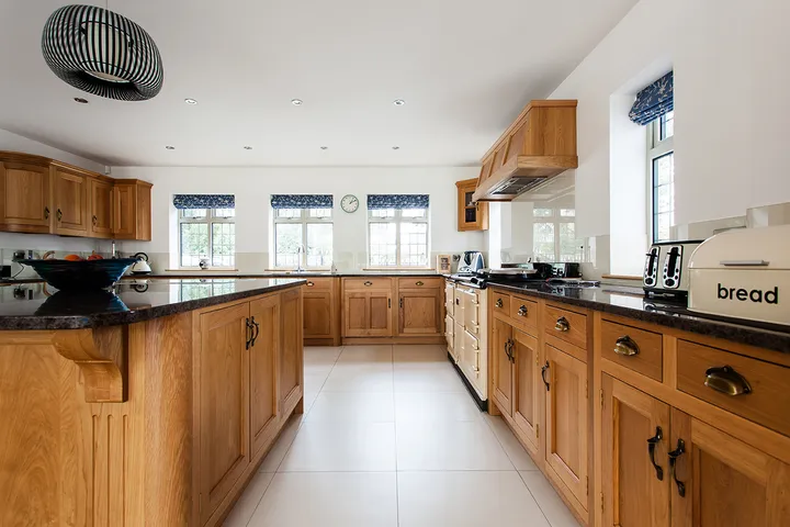 European Oak Kitchen – photo 8