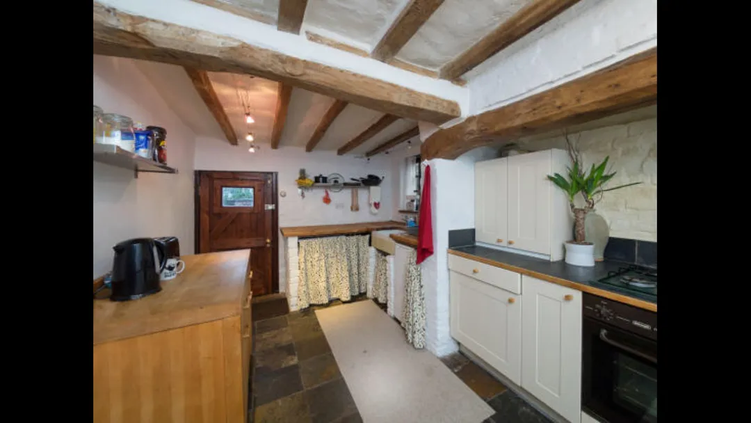 Rose Cottage Kitchen before work started – photo 2
